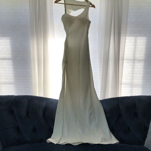 Faviana Candlelight Matte Satin Open Back Formal Dress Bridal Minimalist Size 4 - Picture 5 of 16